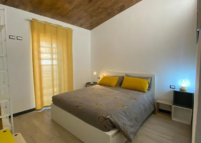 Villino Ancillotto With Garden And Parking Motorcycle Space