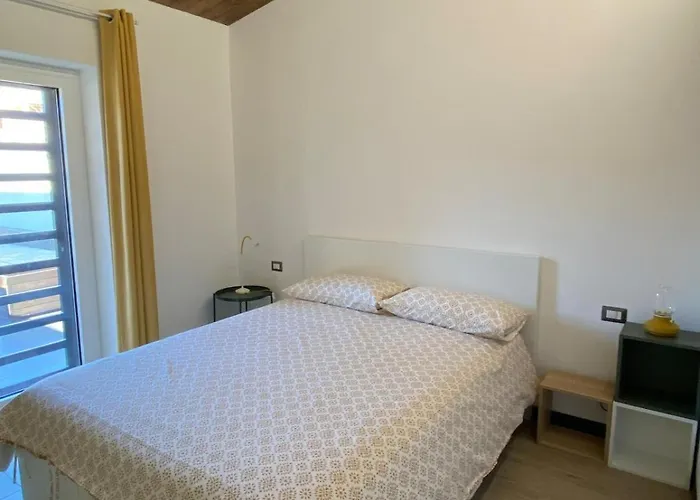 Villino Ancillotto With Garden And Parking Motorcycle Space * Roma