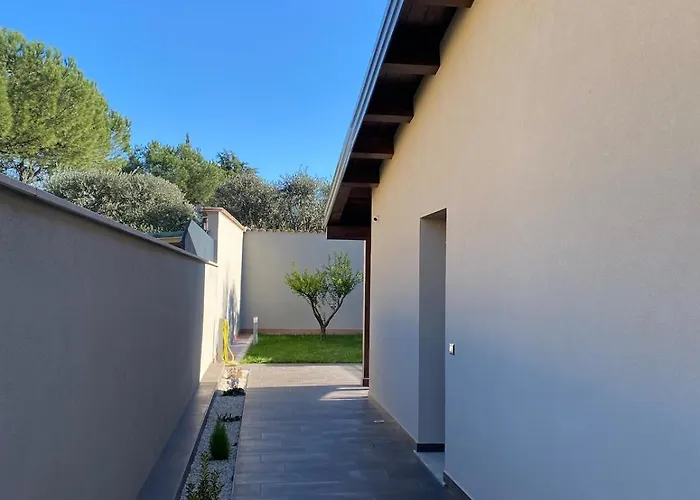 Villa Villino Ancillotto With Garden And Parking Motorcycle Space *
